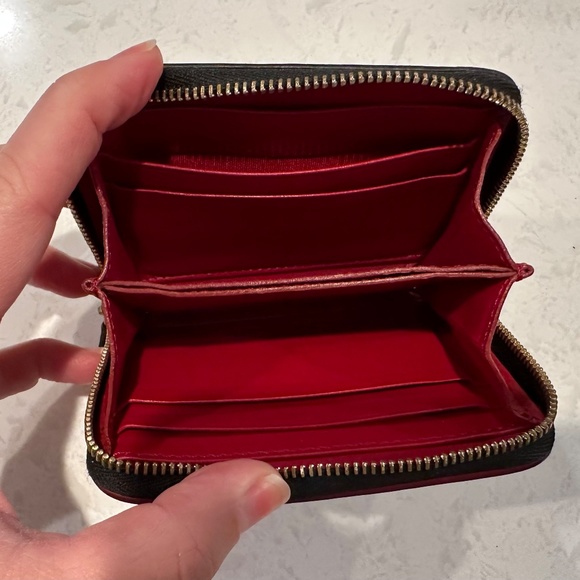 Burberry Horseferry Check Bodmin Zip Around Wallet - Parade Red - Picture 3 of 4